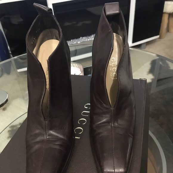Authentic Gucci Auth Brown Bootie 9.5 - Picture 2 of 8